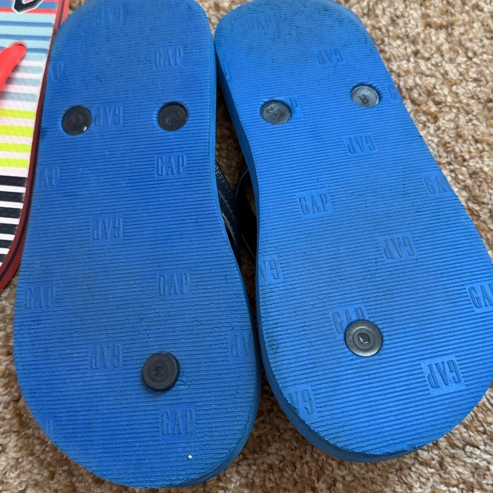 NWT Gap Factory striped, worn Gap blue/black flip flop, 1-2
